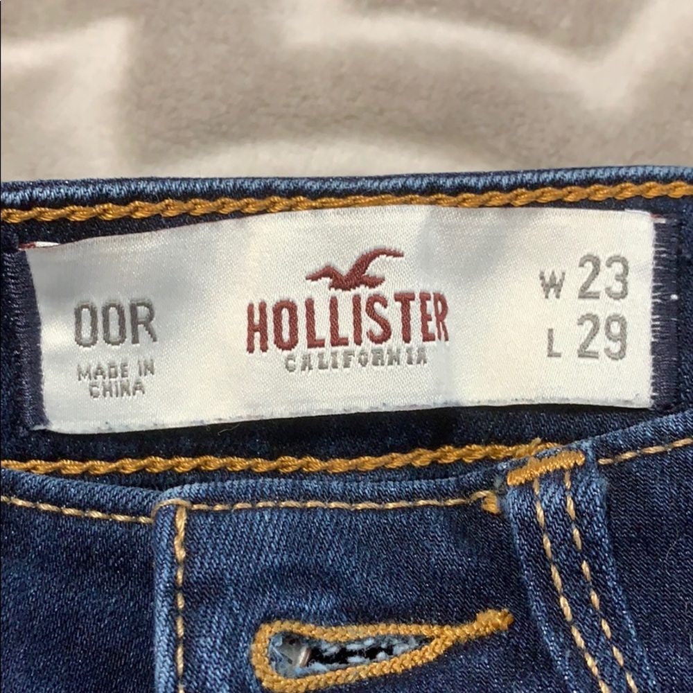 Hollister Jeans - Picture 2 of 3